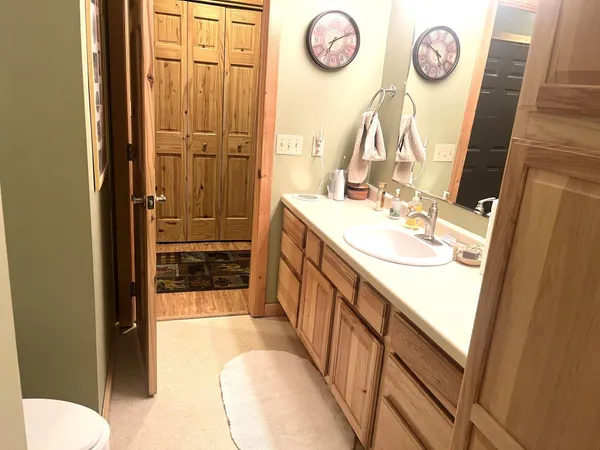 $825,000 | 38919 East Union Drive, Erskine, MN 56535