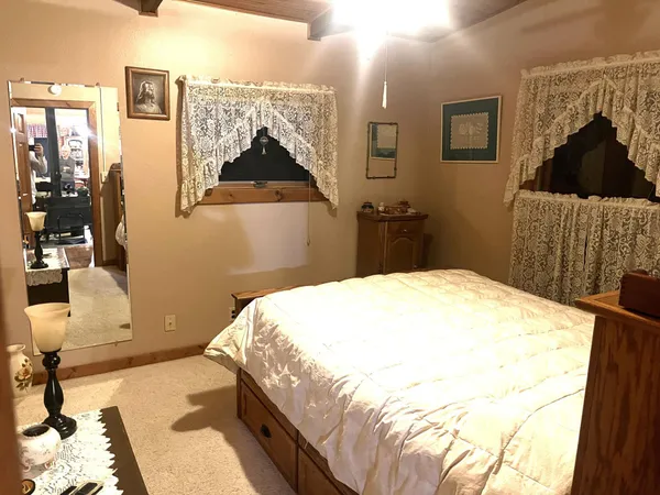 $825,000 | 38919 East Union Drive, Erskine, MN 56535