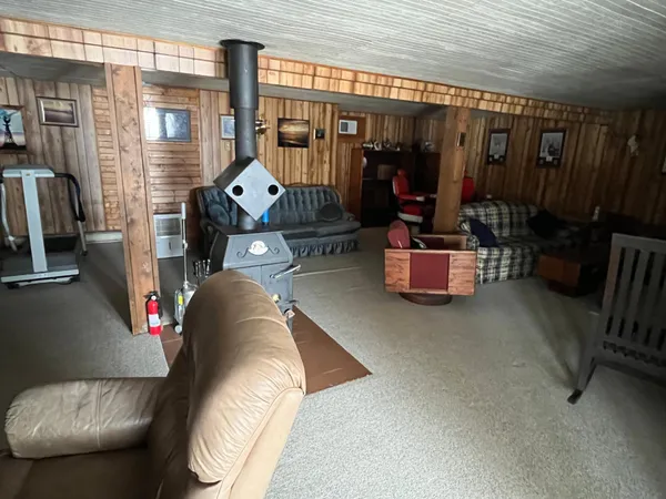 $825,000 | 38919 East Union Drive, Erskine, MN 56535