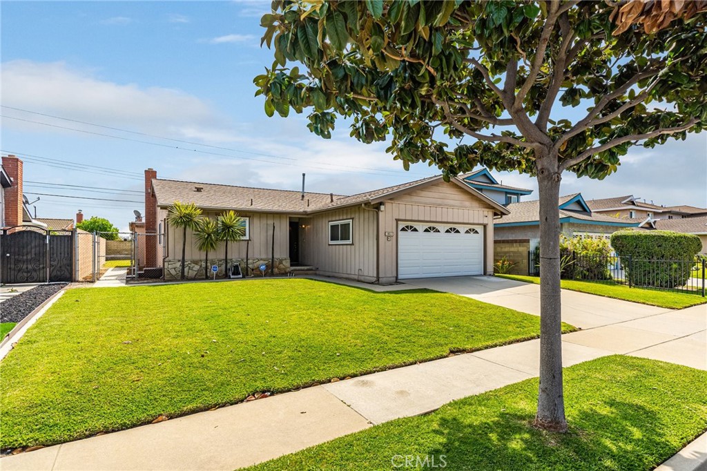 19514 Enslow Drive Carson, CA 90746 - Photo 3 of 51 a house view with a garden space