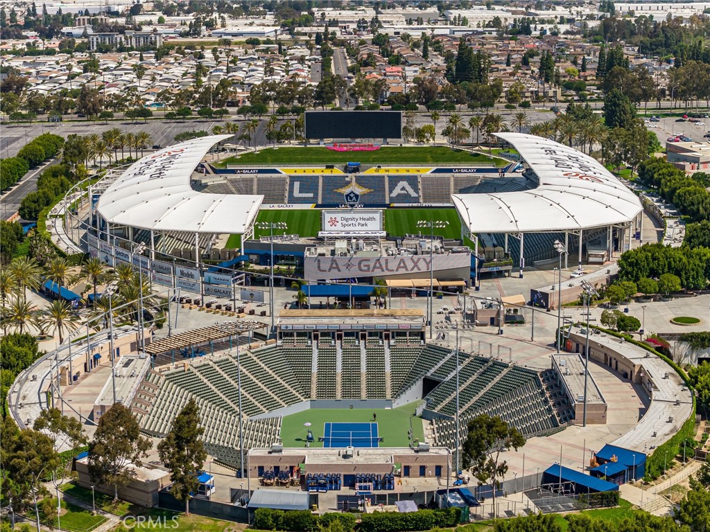 19514 Enslow Drive Carson, CA 90746 - Photo 49 of 51 a view of a city with tall buildings