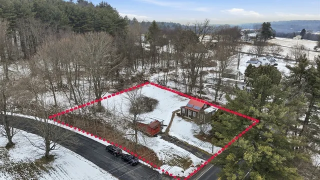 $289,000 | 270 North East Street, Amherst, MA 01002