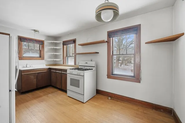 $289,000 | 270 North East Street, Amherst, MA 01002