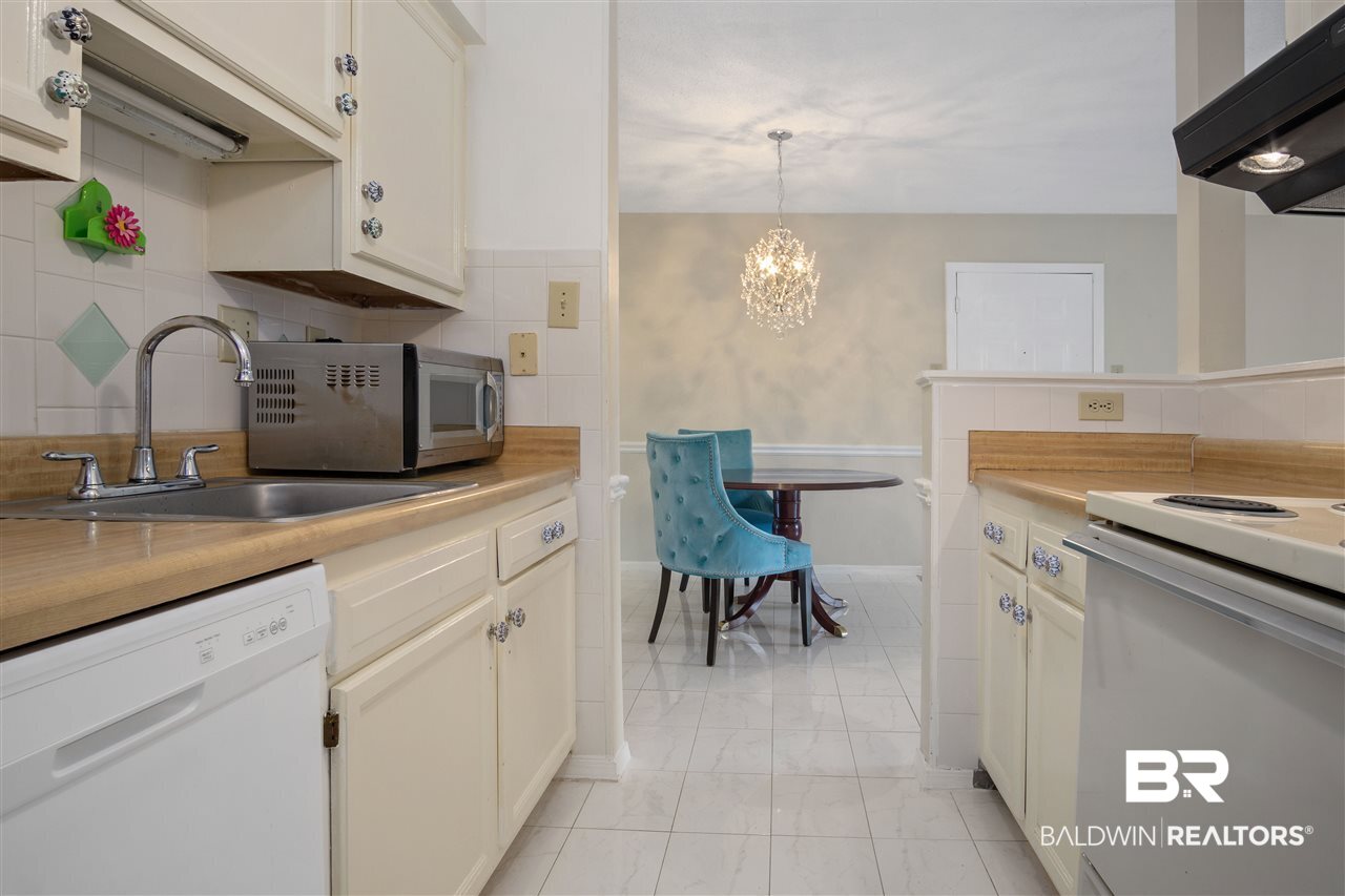 1251 Henckley Avenue, Unit 103 Mobile, AL 36609 - Photo 7 of 13
