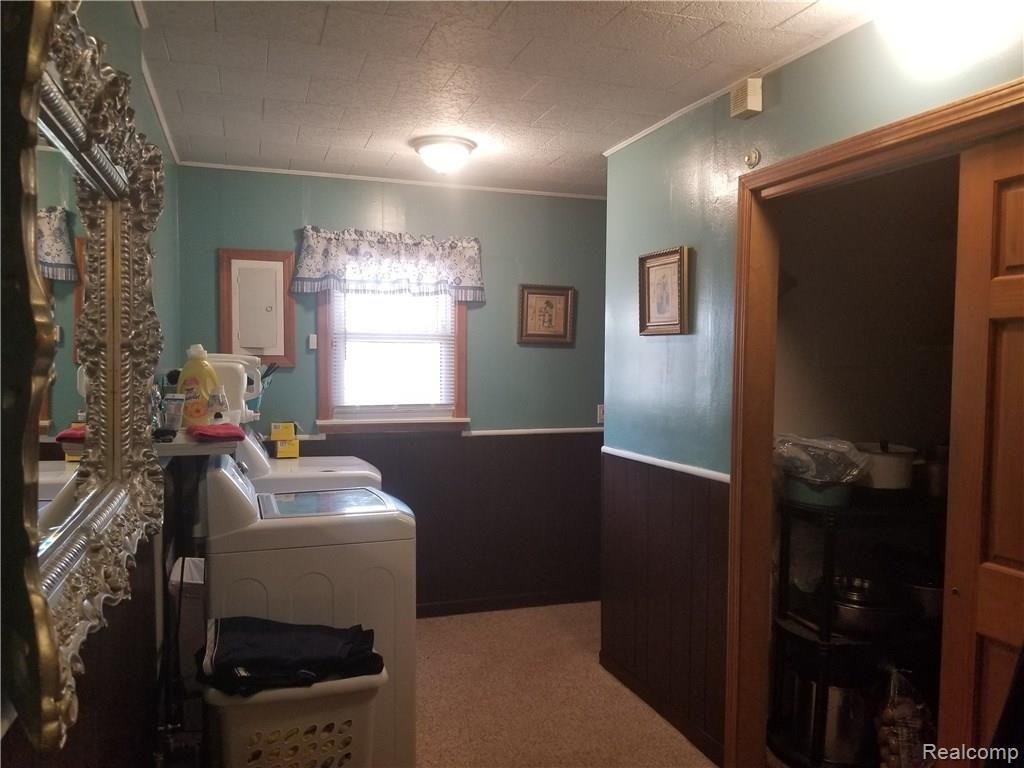 15415 Beech Daly Road Taylor, MI 48180 - Photo 8 of 23 20180509_133726.jpg