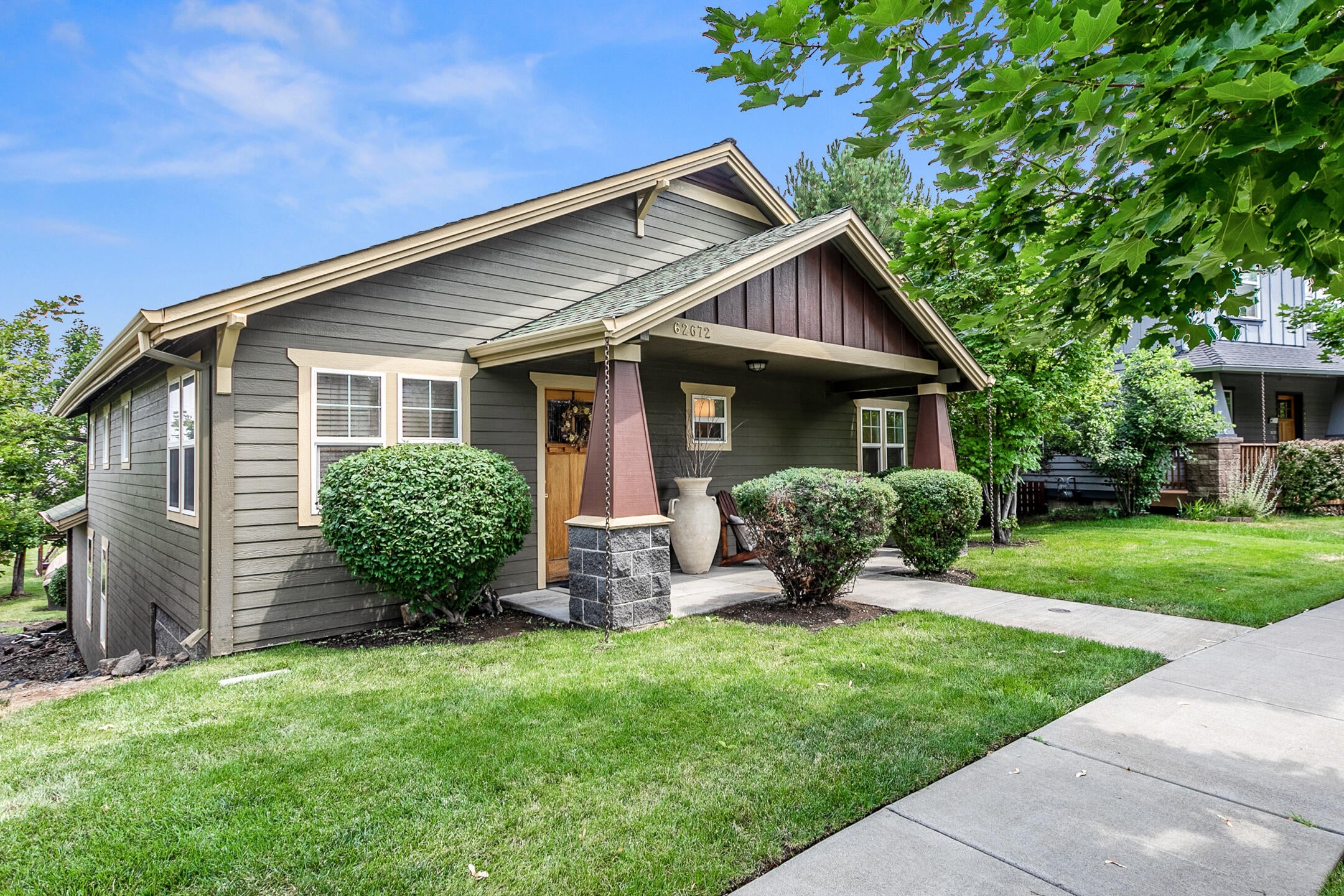 62672 Larkview Road Bend, OR 97701 - Photo 7 of 39 2021_07_28_62672_larkview-4