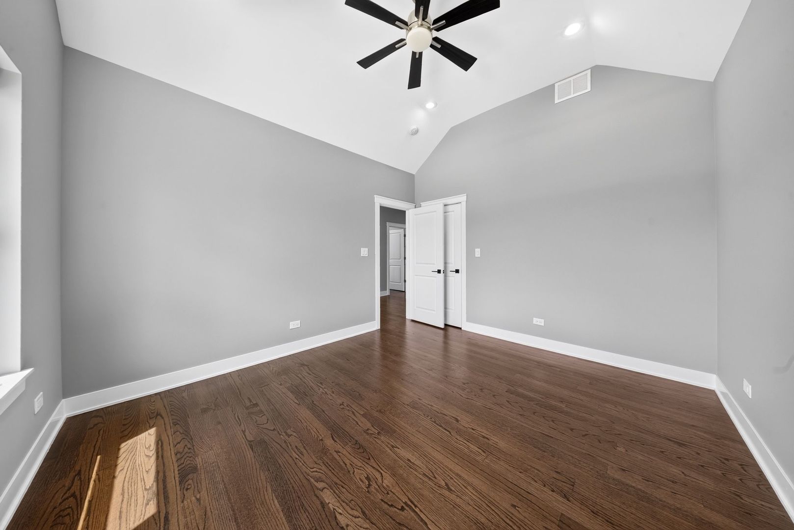 2121 Westover Road North Aurora, IL 60542 - Photo 48 of 57