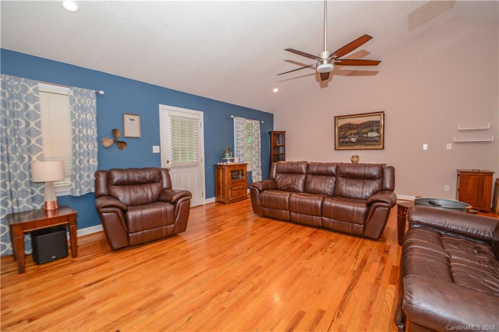 7836 Old Post Road, Unit 2 Denver, NC 28037 - Photo 7 of 27 Gallery Image 7