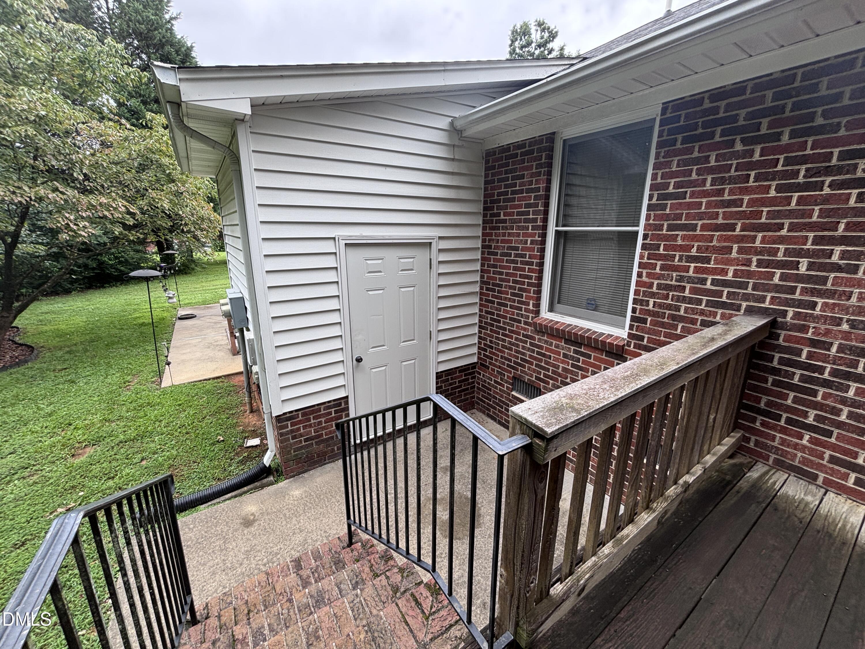 1916 Malone Road, Unit I Burlington, NC 27215 - Photo 18 of 19 IMG_0246
