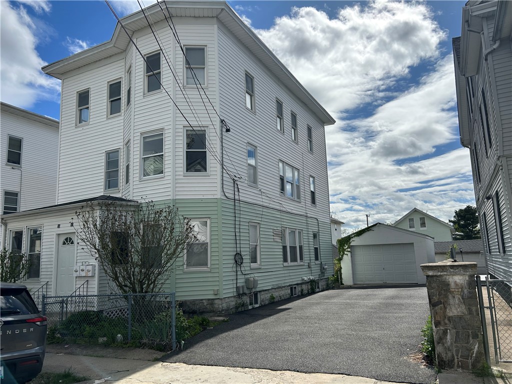 38 Larch Street, Unit 2 Pawtucket, RI 02860 - Photo 3 of 10