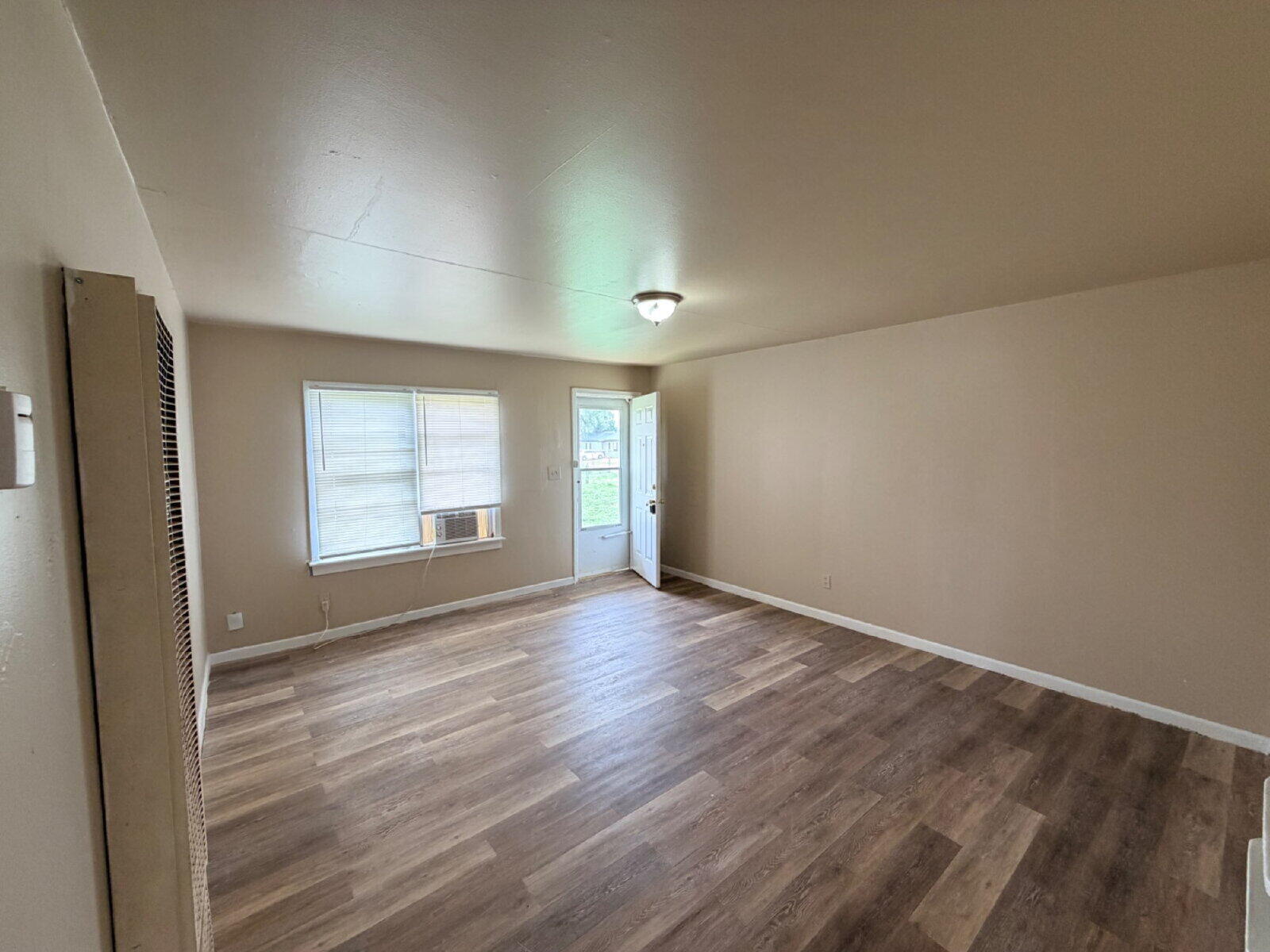 6214 24th Street, Unit B Lubbock, TX 79407 - Photo 2 of 10 large - 2026-06-16T100323.661