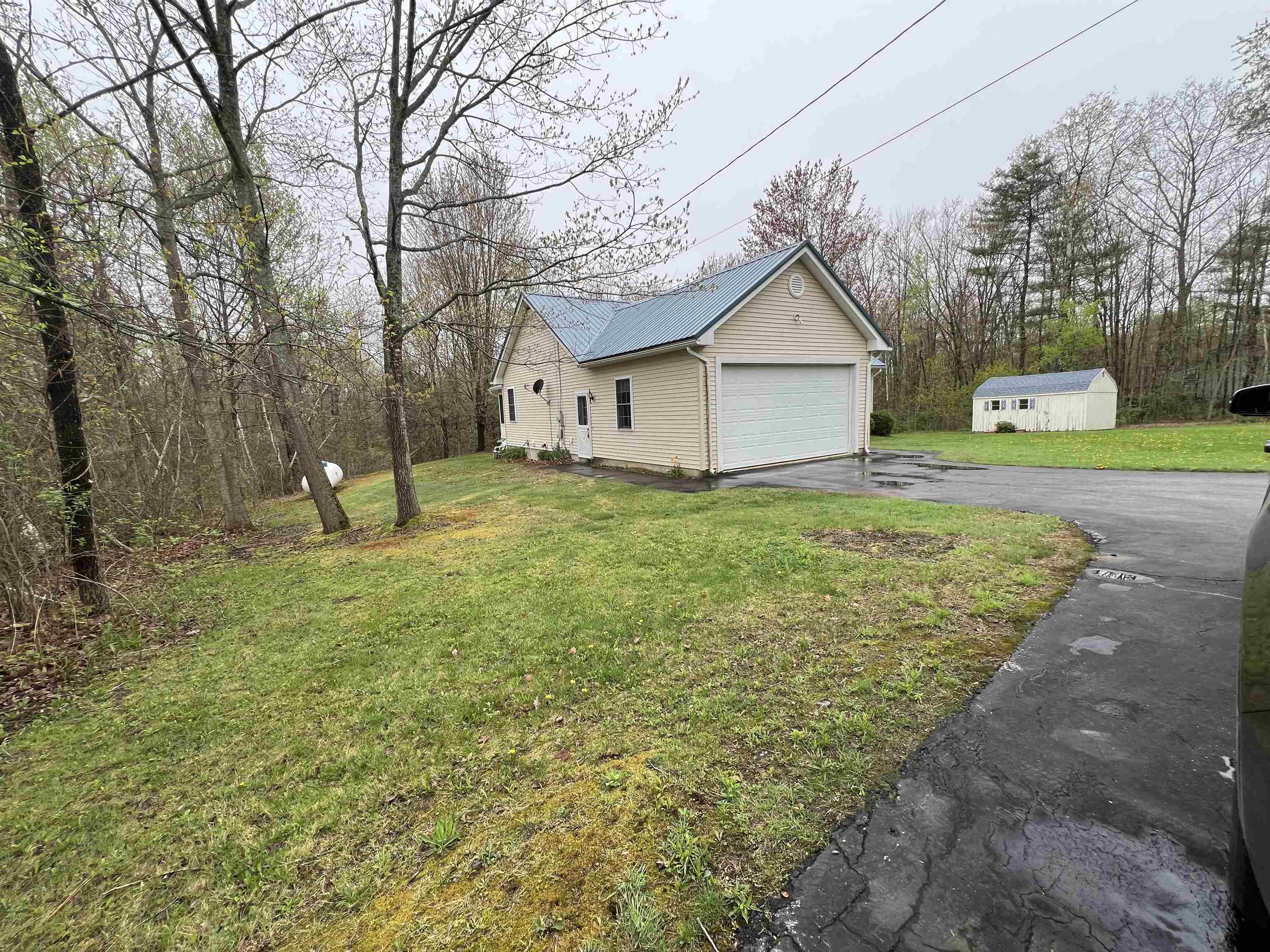 231 Bow Lake Road Barnstead, NH 03218 - Photo 14 of 39