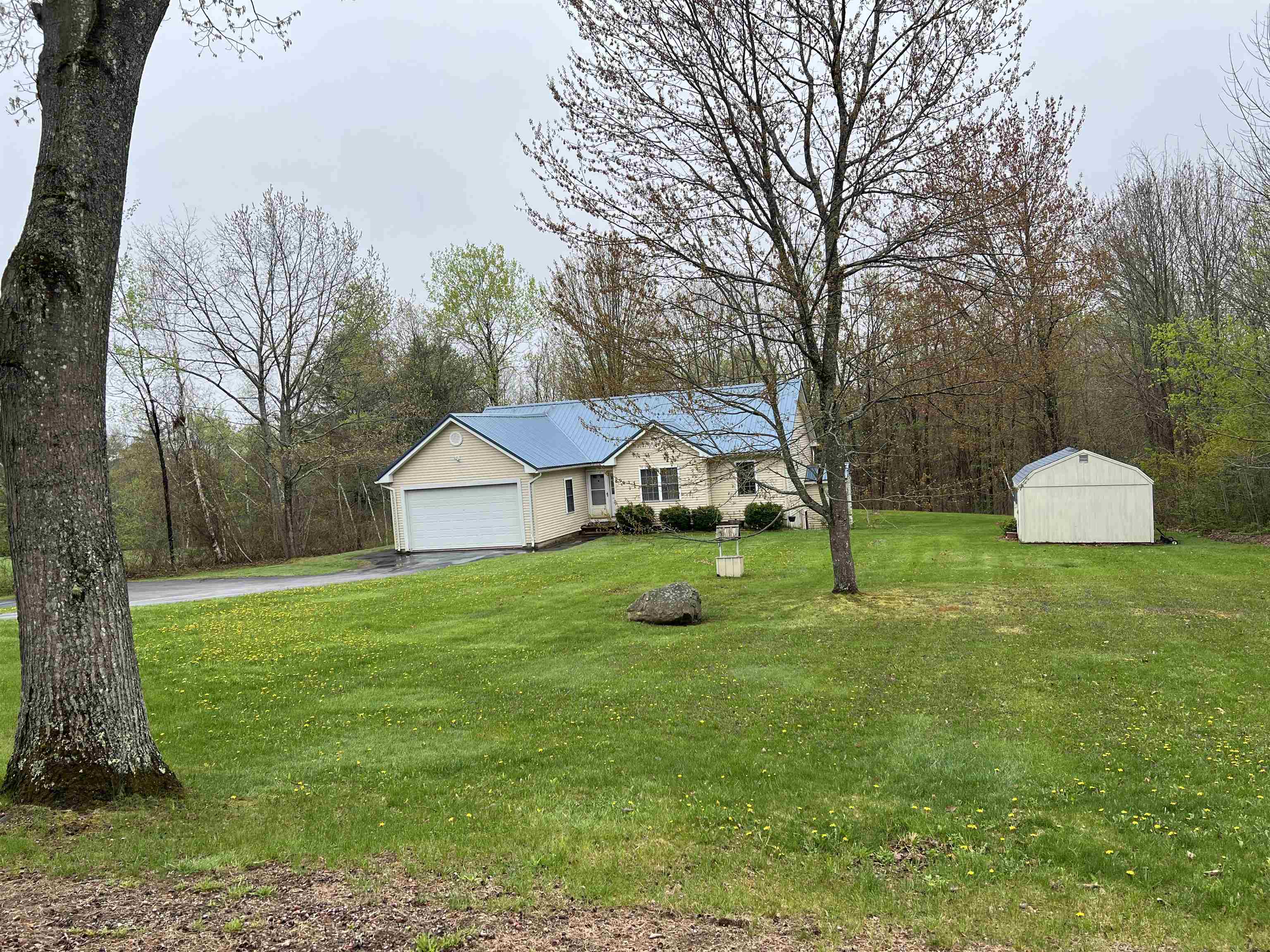 231 Bow Lake Road Barnstead, NH 03218 - Photo 15 of 39