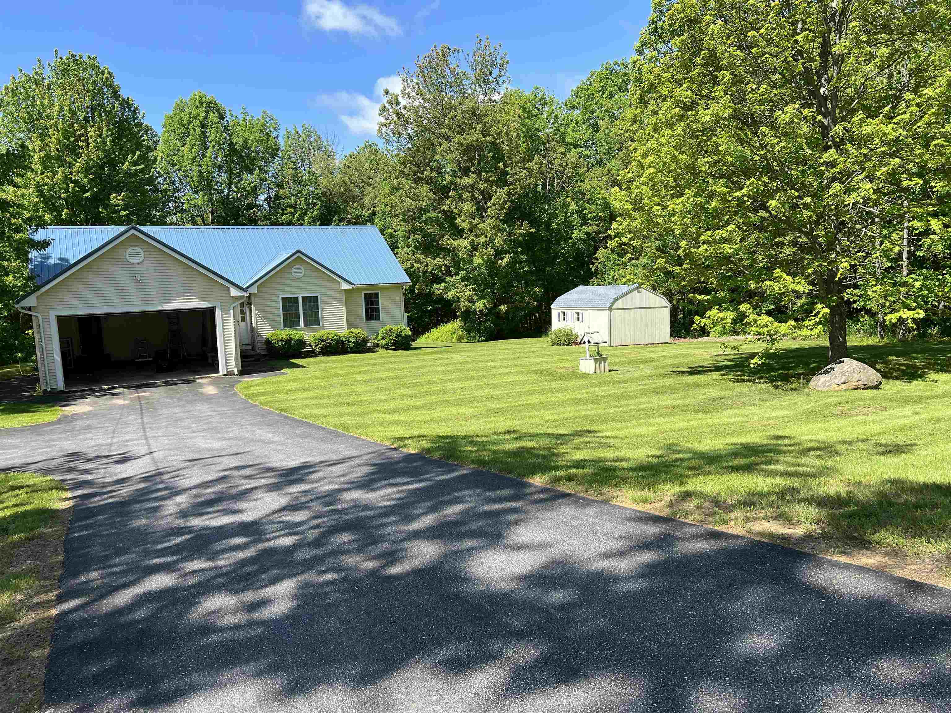 231 Bow Lake Road Barnstead, NH 03218 - Photo 36 of 39