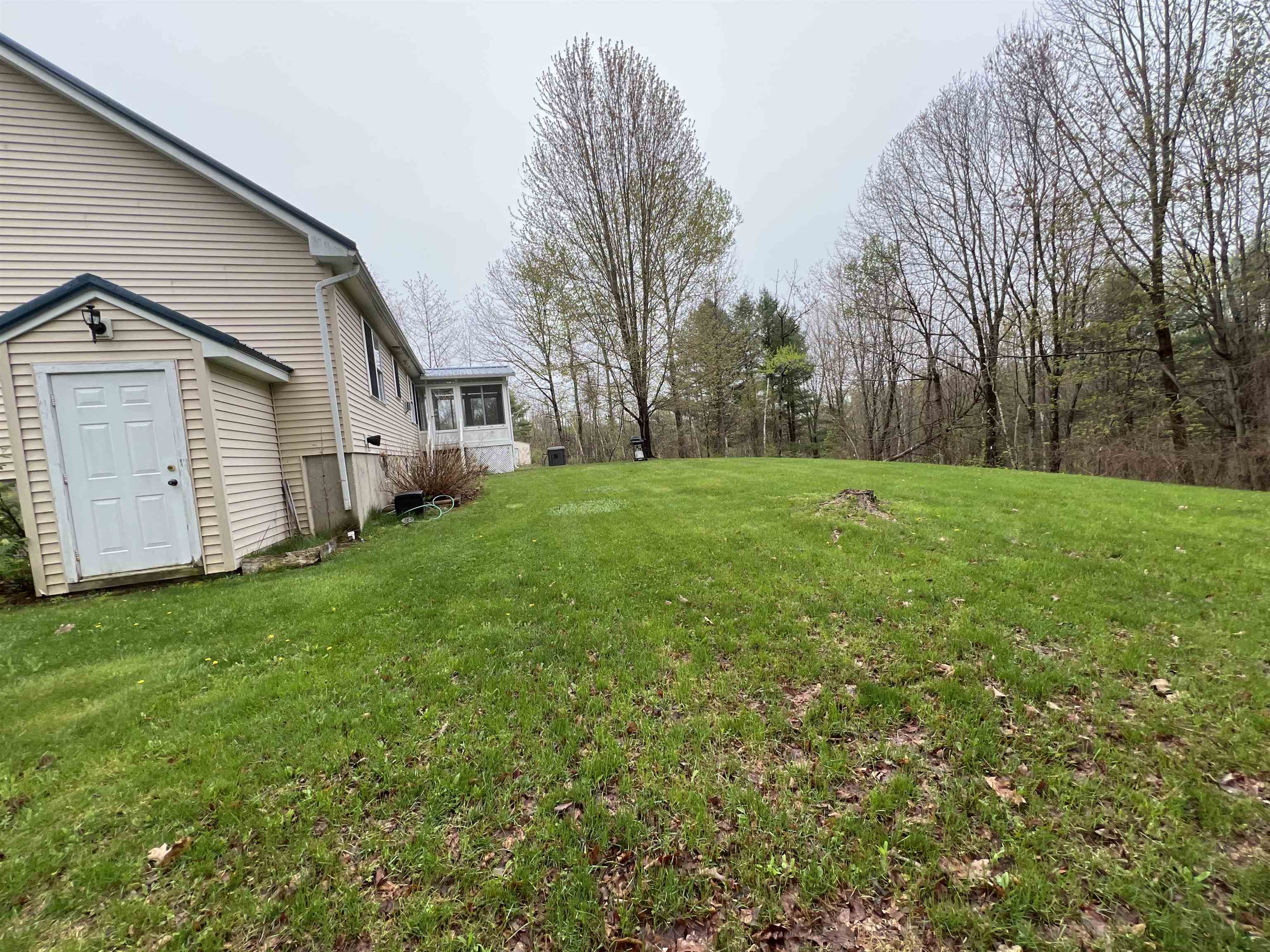 231 Bow Lake Road Barnstead, NH 03218 - Photo 6 of 39