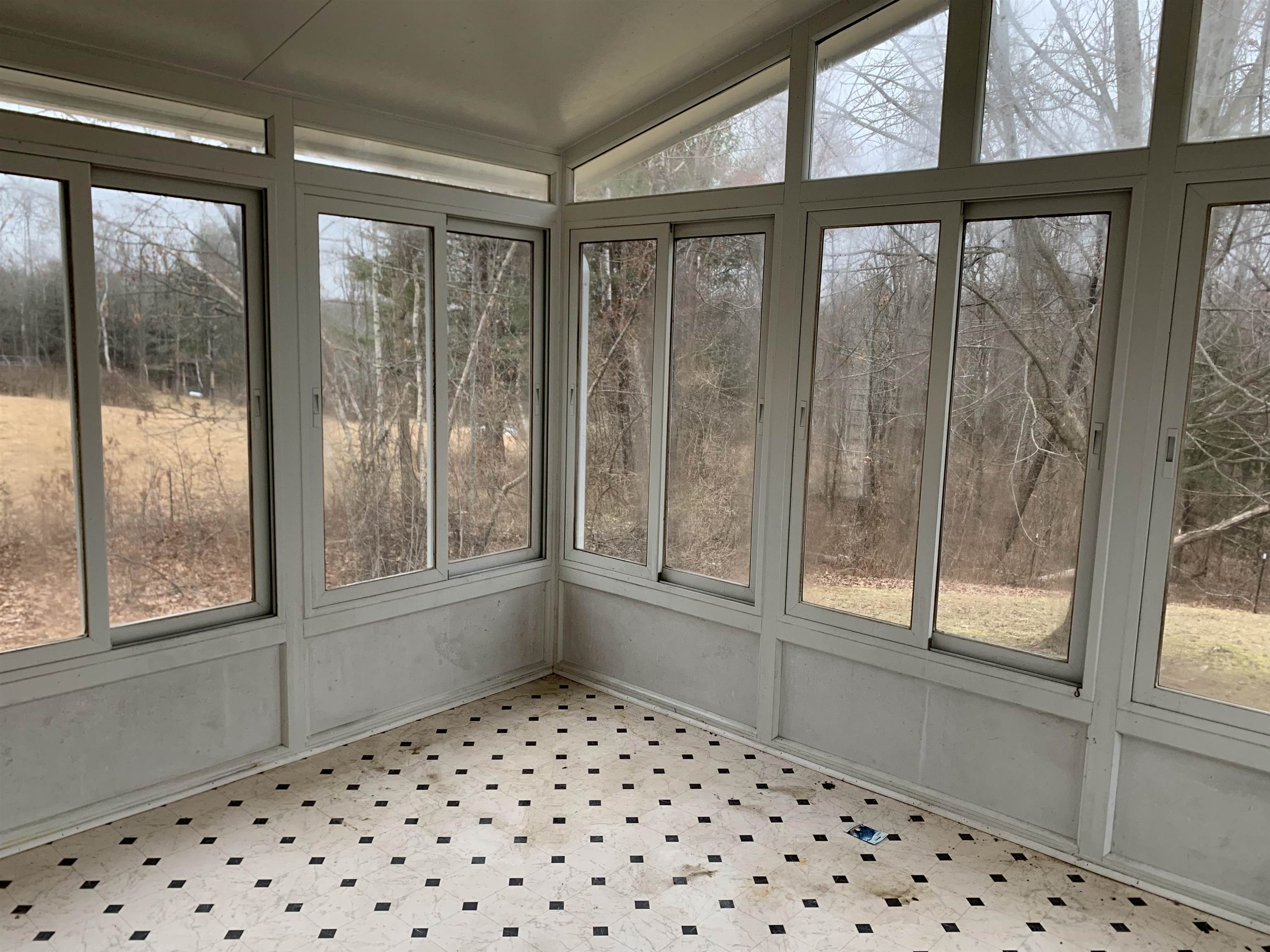 231 Bow Lake Road Barnstead, NH 03218 - Photo 10 of 39