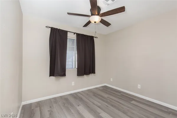 $1,100 | 5370 Angler Circle, Unit 202, Las Vegas, NV 89122