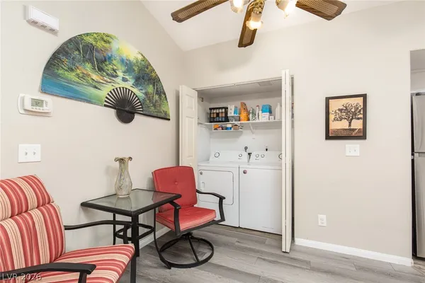 $1,100 | 5370 Angler Circle, Unit 202, Las Vegas, NV 89122