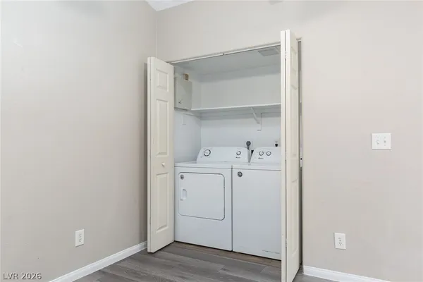 $1,100 | 5370 Angler Circle, Unit 202, Las Vegas, NV 89122