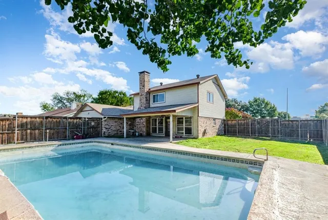 $385,000 | 586 Abilene Drive, Lewisville, TX 75067