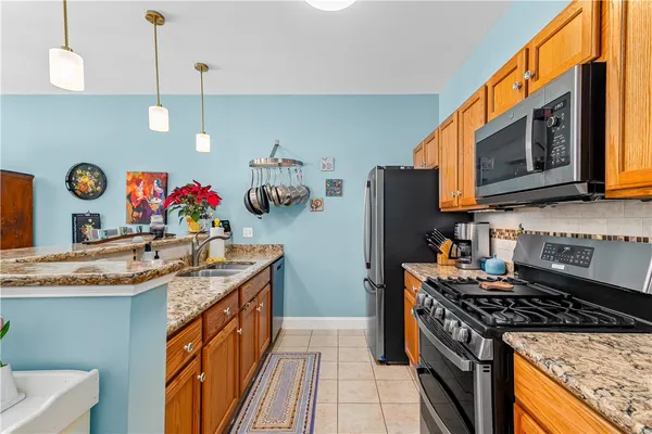 $499,900 | 301 Church Street, Unit 103, South Kingstown, RI 02879