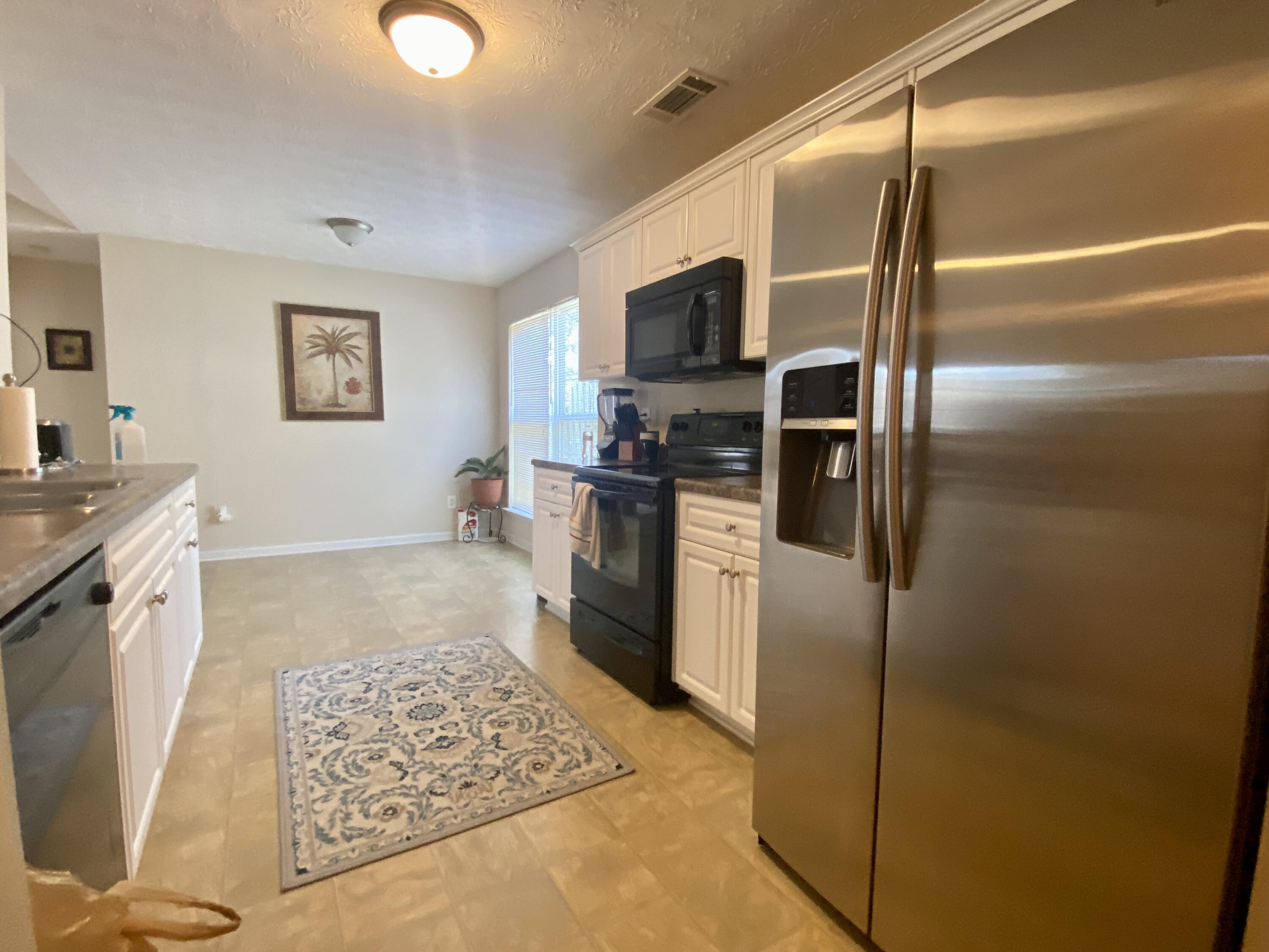 296 High Meadows Circle Grovetown, GA 30813 - Photo 5 of 20 IMG_3329