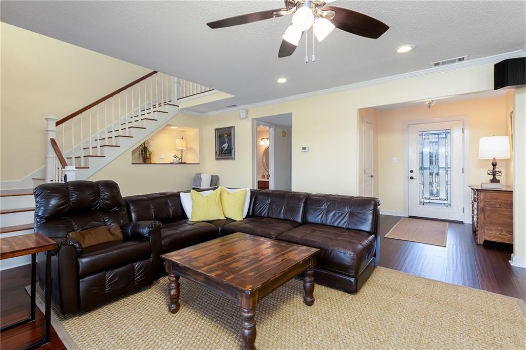 303 Intrepid Drive Slidell, LA 70458 - Photo 6 of 40 Gallery Image 6
