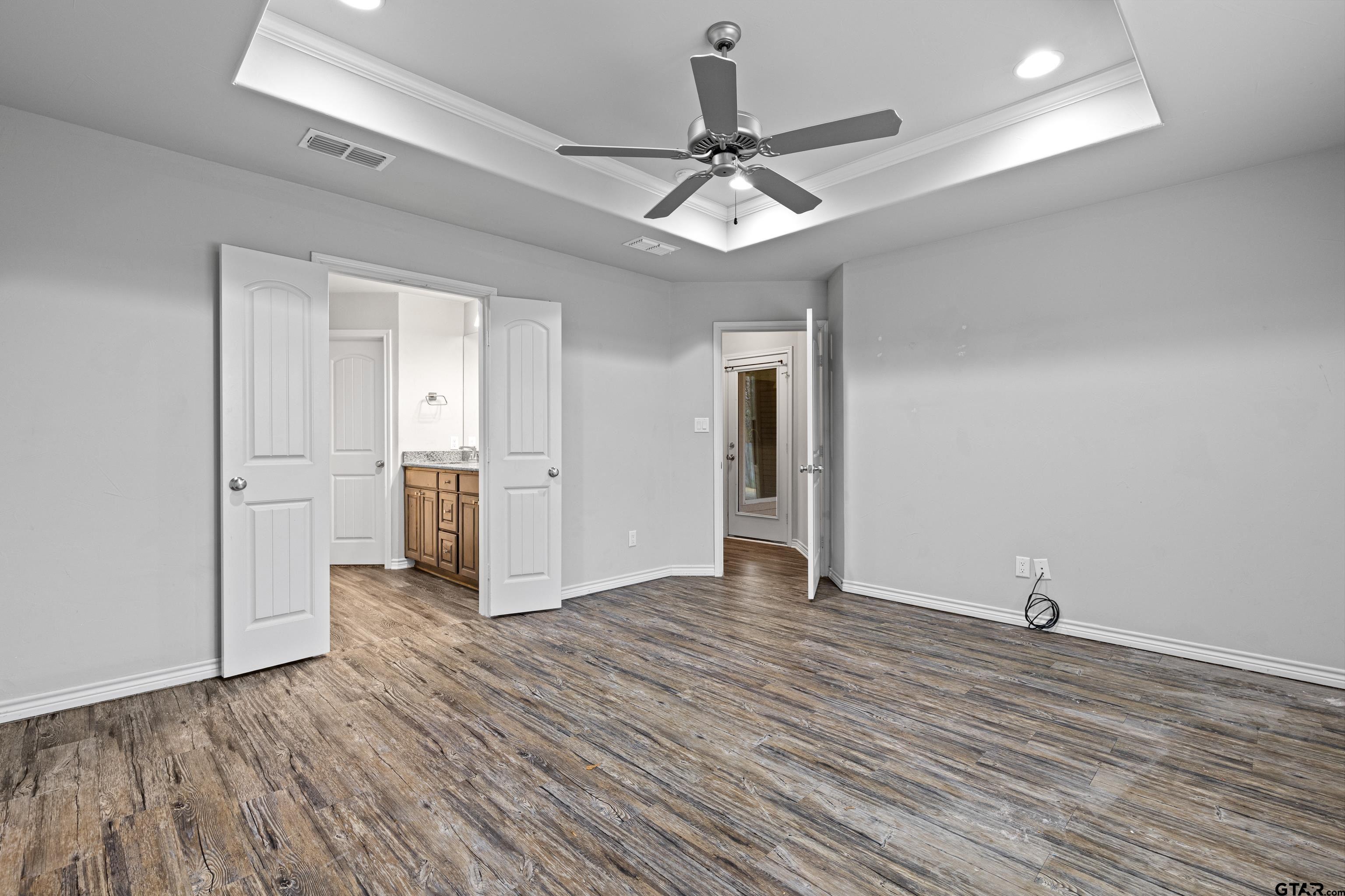 302 Collins Avenue Longview, TX 75605 - Photo 18 of 36