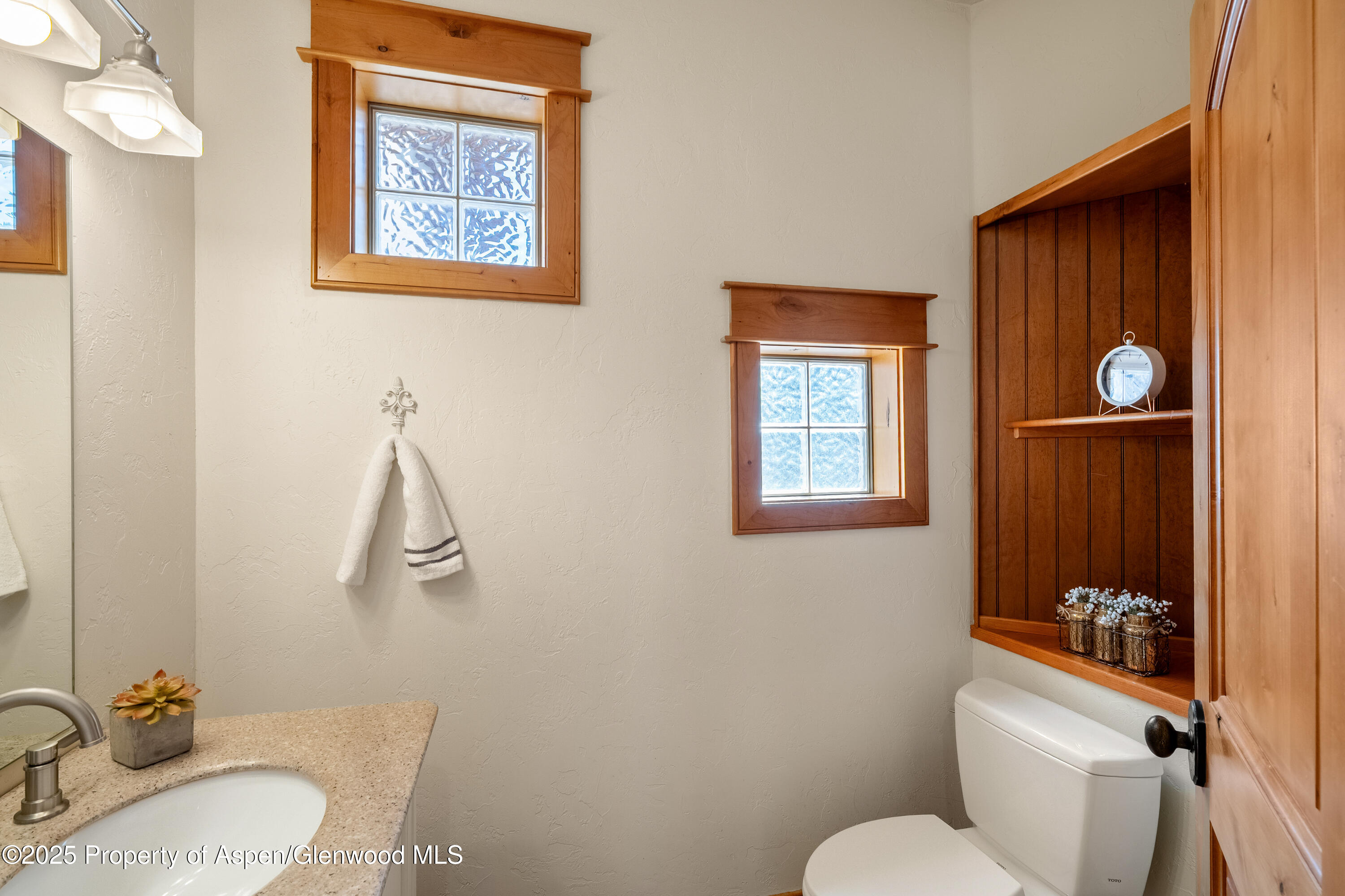 621 Elk Run Road New Castle, CO 81647 - Photo 25 of 61 Powder room