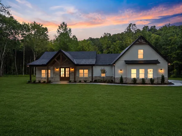 $889,900 | 903 Furnace Hollow Road, Dickson, TN 37055