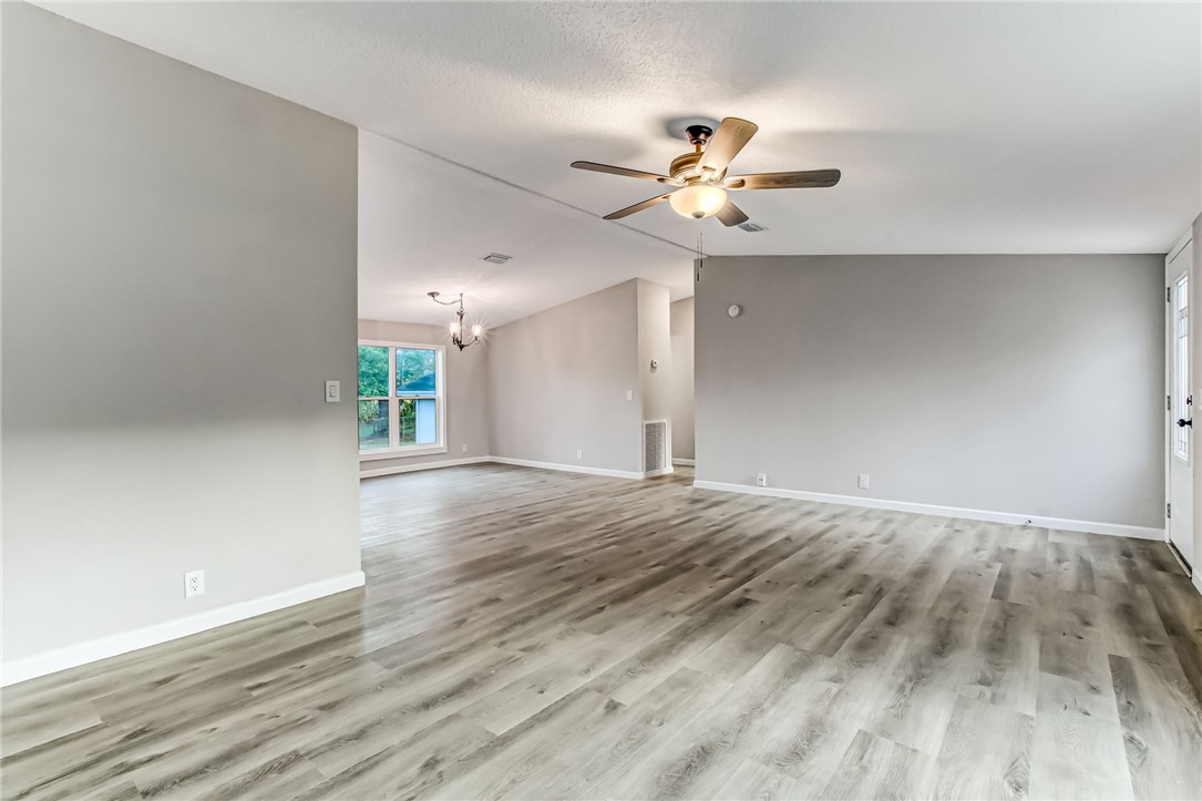 12833 Lanier Road Jacksonville, FL 32226 - Photo 12 of 33 Gallery Image 12