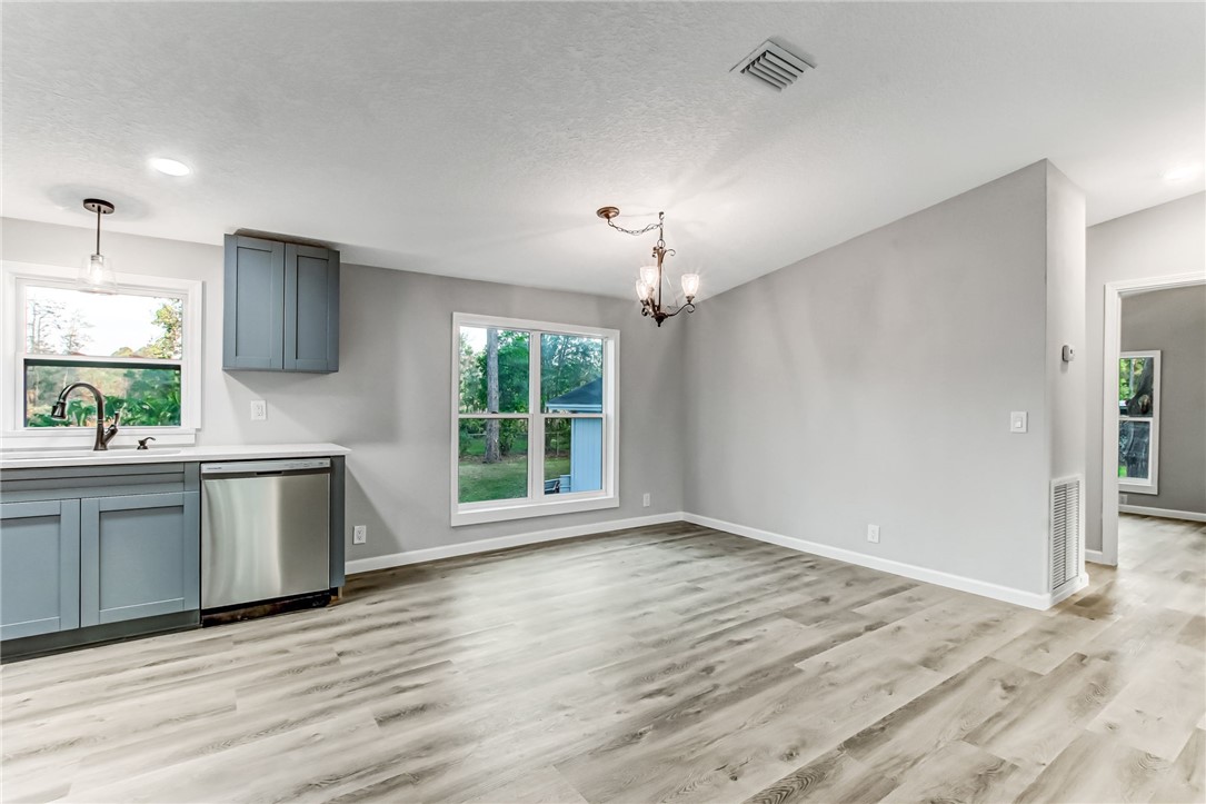 12833 Lanier Road Jacksonville, FL 32226 - Photo 13 of 33 Gallery Image 13