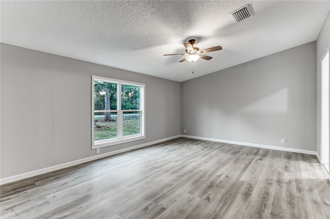 12833 Lanier Road Jacksonville, FL 32226 - Photo 18 of 33 Gallery Image 18