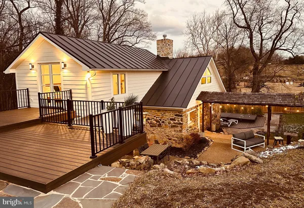 $1,590,000 | 35500 Troon Court, Round Hill, VA 20141