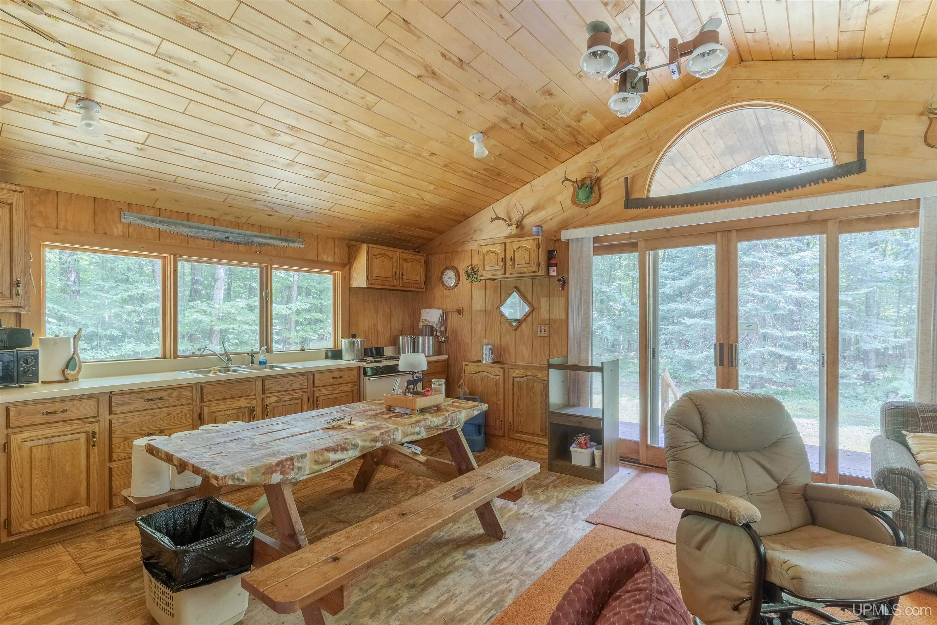 436 Federal Forest 3920 Road Iron River, MI 49935 - Photo 5 of 20
