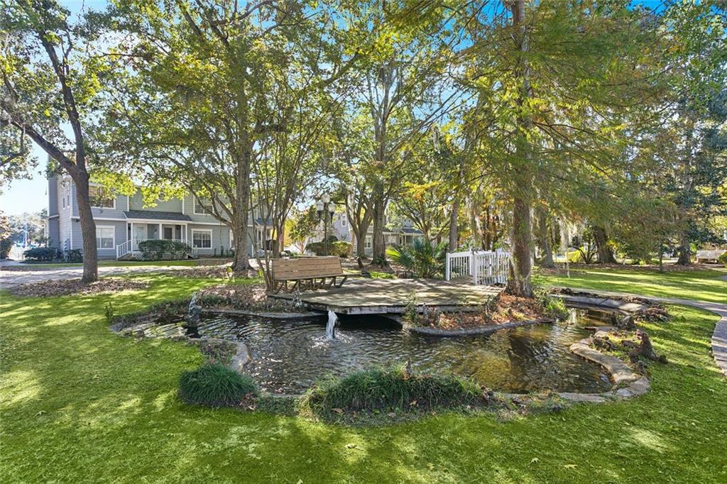 655 Colbert Street, Unit 24 Mandeville, LA 70448 - Photo 2 of 18