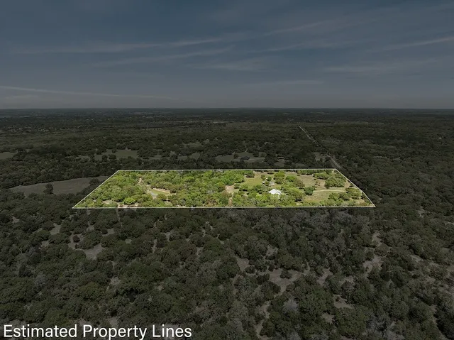 $1,250,000 | 1800 County Road 122, Hallettsville, TX 77964