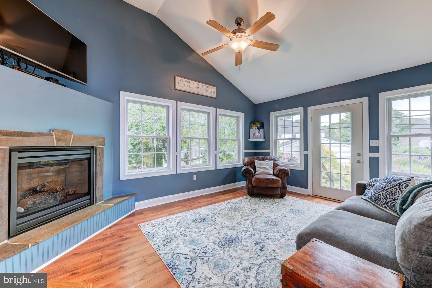 523 Enfield Road Oreland, PA 19075 - Photo 24 of 51 Gallery Image 24