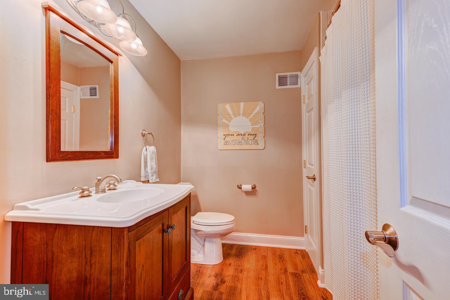 523 Enfield Road Oreland, PA 19075 - Photo 39 of 51 Gallery Image 39
