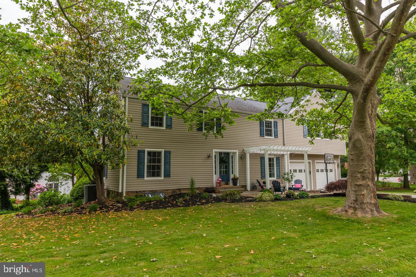 523 Enfield Road Oreland, PA 19075 - Photo 9 of 51 Gallery Image 9