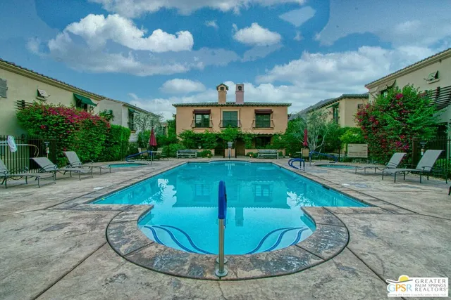 $9,900 | 392 Villaggio South, Palm Springs, CA 92262