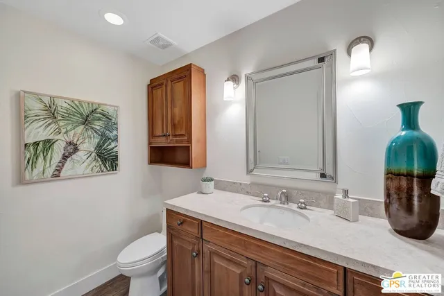 $9,900 | 392 Villaggio South, Palm Springs, CA 92262