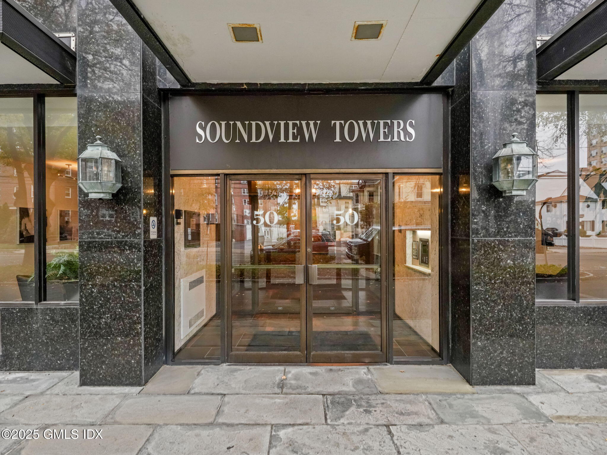 1-web-or-mls-50-glenbrook-rd-unit-4b