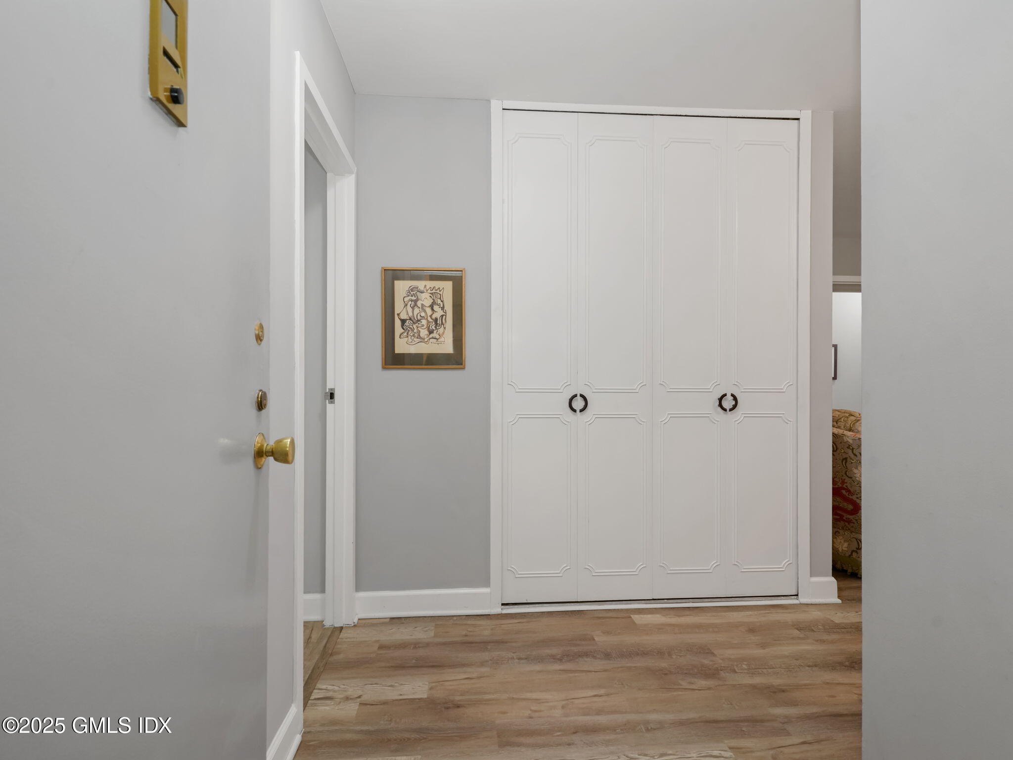 2-web-or-mls-50-glenbrook-rd-unit-4b