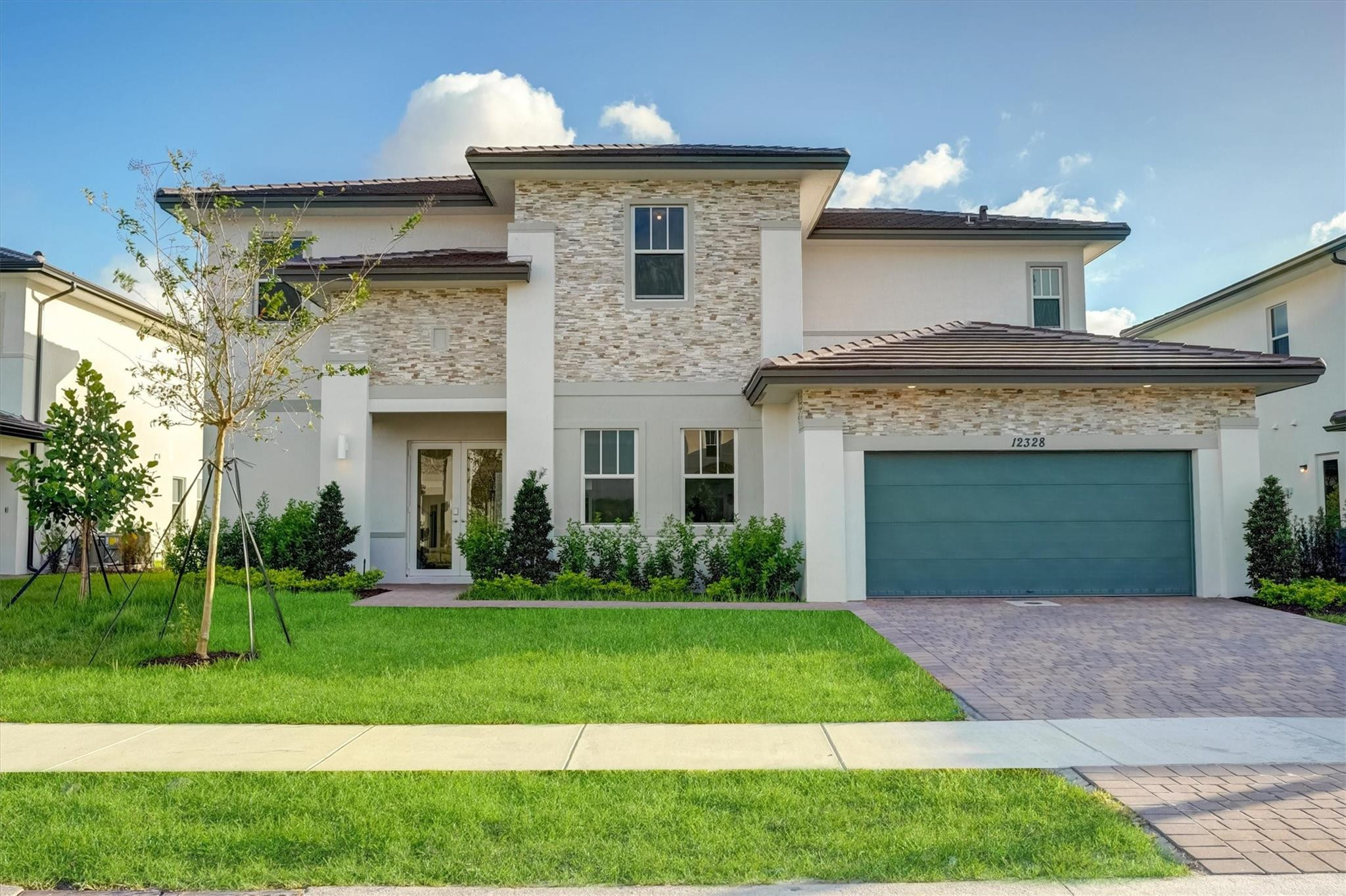 12328 Southwest 43rd Street Davie, FL 33330 - Photo 14 of 95 Exterior
