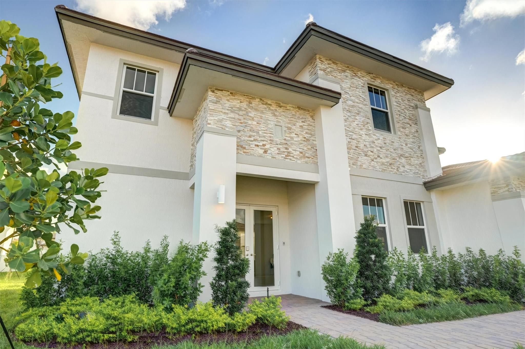 12328 Southwest 43rd Street Davie, FL 33330 - Photo 18 of 95 Exterior close up