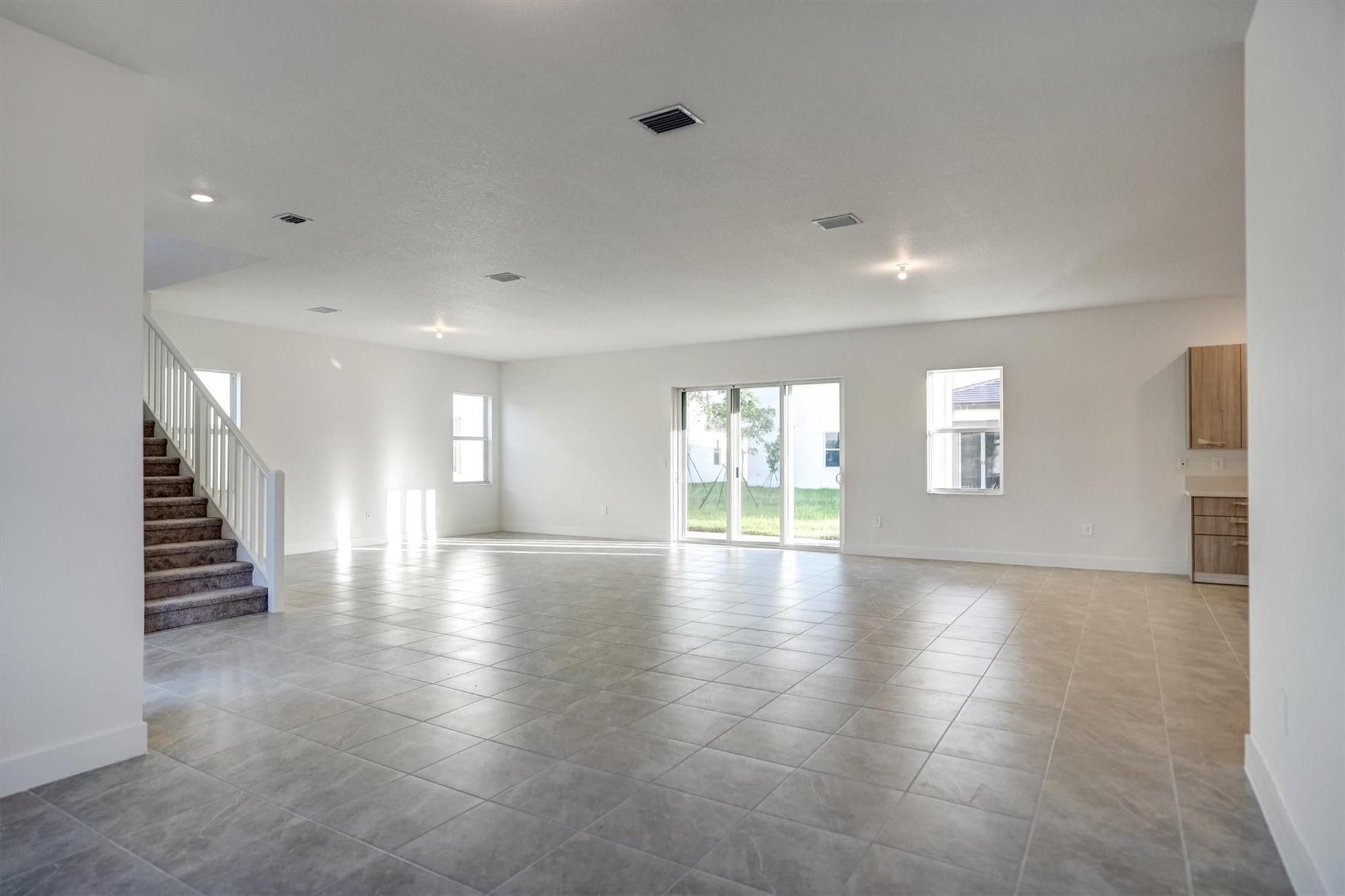 12328 Southwest 43rd Street Davie, FL 33330 - Photo 21 of 95 Large living areas