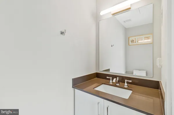 $1,148,777 | 88 V Street Southwest, Unit 201, Washington, DC 20024