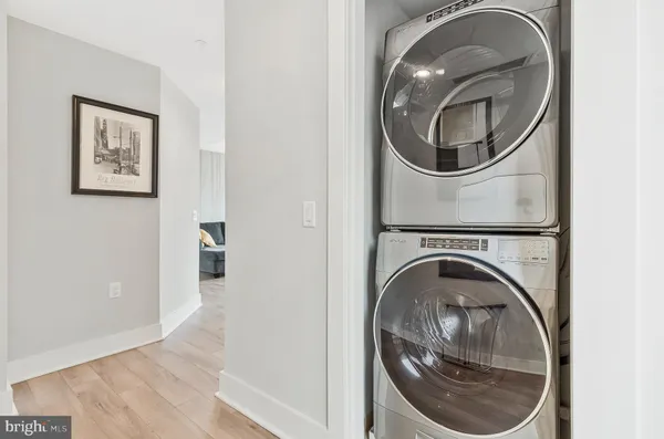 $1,148,777 | 88 V Street Southwest, Unit 201, Washington, DC 20024