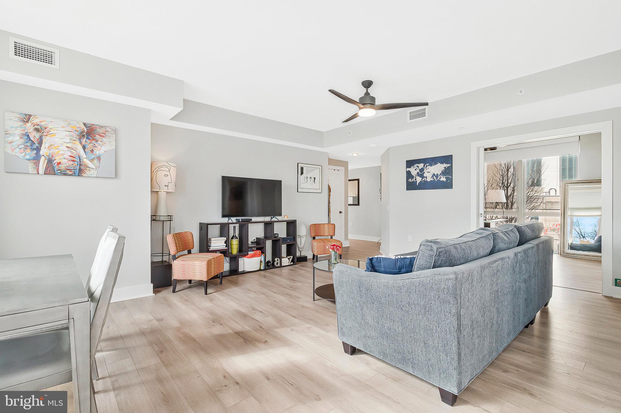 88 V Street Southwest, Unit 201 Washington, DC 20024 - Photo 2 of 67